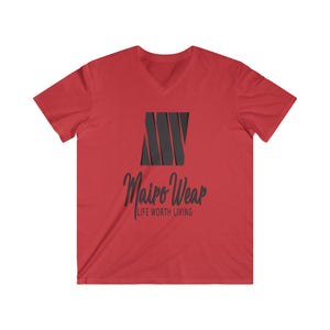 Mairo Wear Men's Fitted V-Neck Short Sleeve Tee
