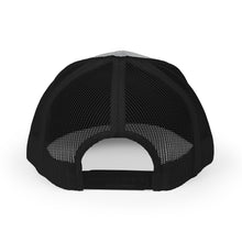 Load image into Gallery viewer, Mairo Wear Trucker Cap — Motor Wear Logo Snapback