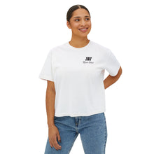 Load image into Gallery viewer, Mairo Wear Women's Boxy Tee - Minimal Logo Cropped Graphic T-Shirt